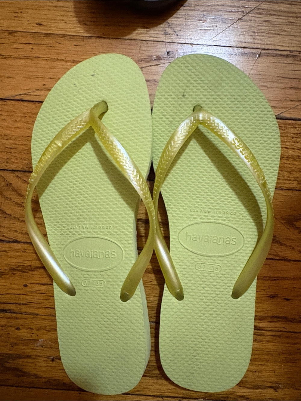 Havaianas Light Yellow Flip Flops